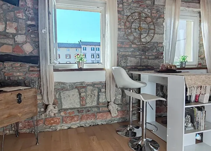 L'angolo Di Filippo I Piano Apartment